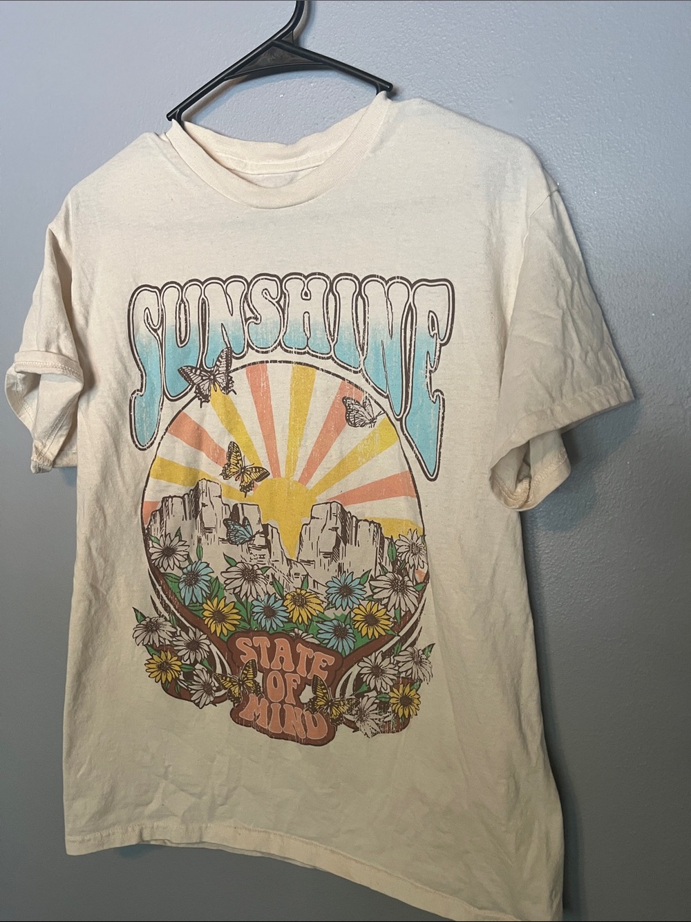 Sunshine State of Mind Graphic Tee - White